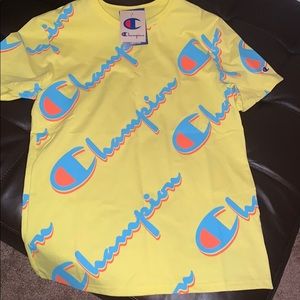 Champion T-shirt